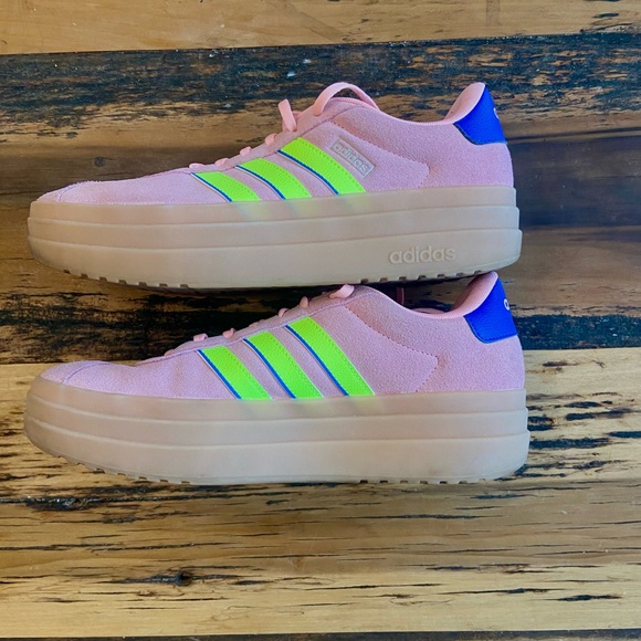 Adidas Women’s court Bold VL Sneakers Size 9.5 EUC - Picture 2 of 5